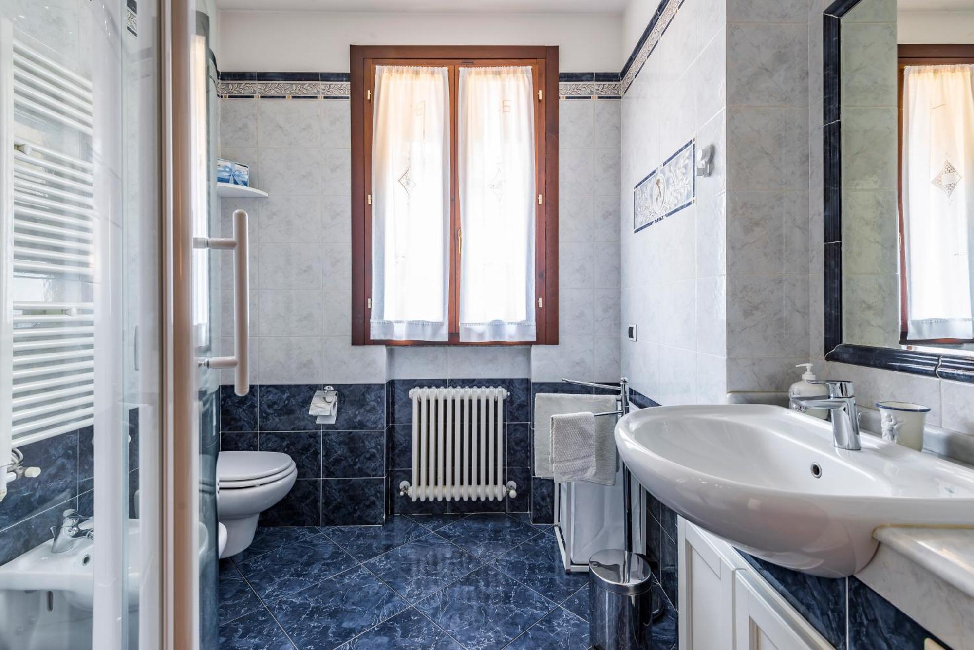Jacuzzi Apartment In Italian Villa, Wi-Fi & Garden Sassuolo - Maranello Casalgrande المظهر الخارجي الصورة