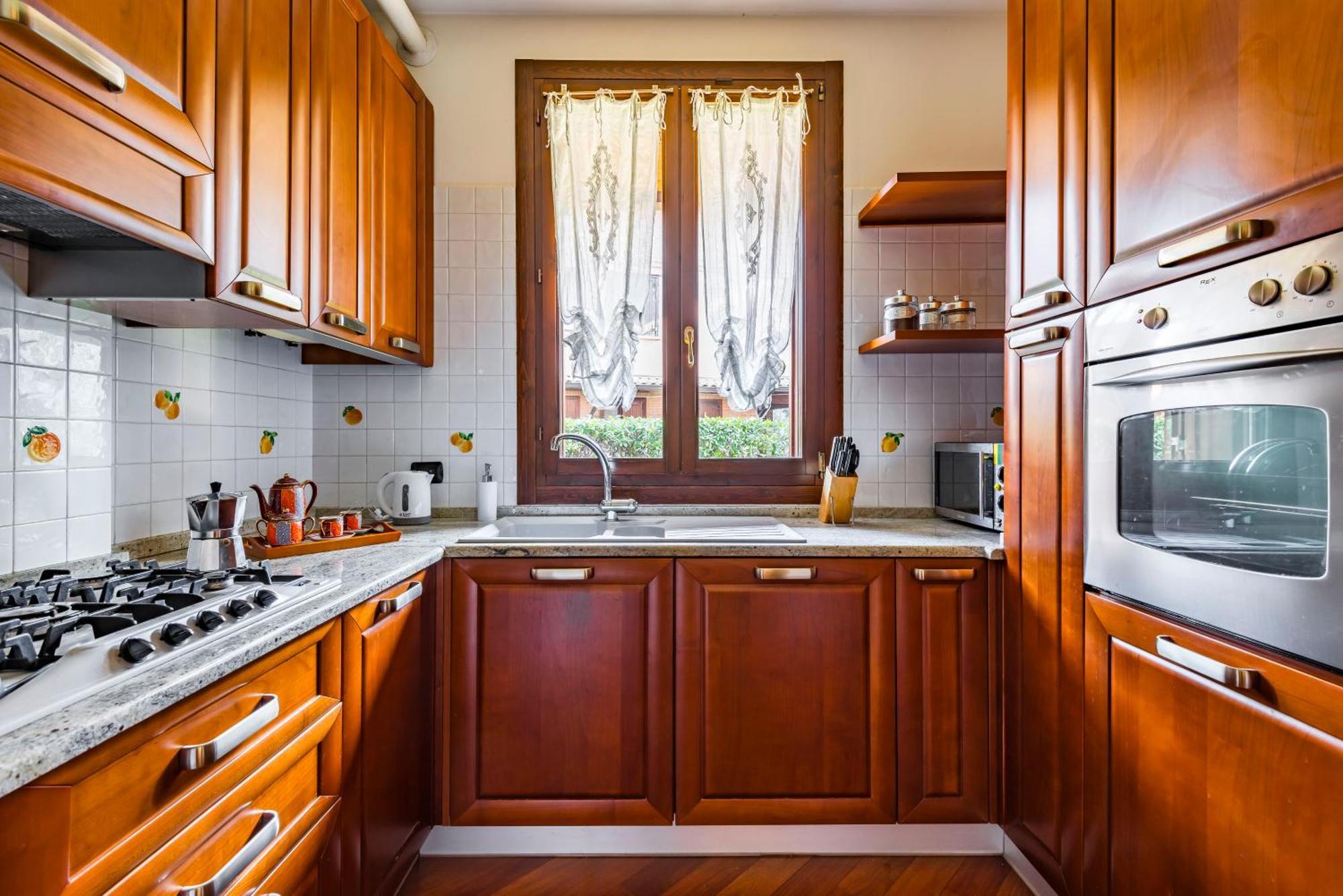 Jacuzzi Apartment In Italian Villa, Wi-Fi & Garden Sassuolo - Maranello Casalgrande المظهر الخارجي الصورة